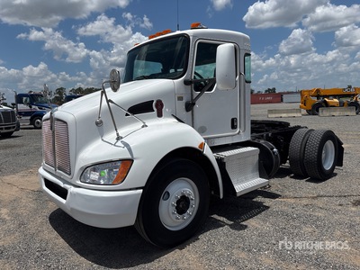 2015 Kenworth T370 4x2 S/A Day Cab Truck Tractor