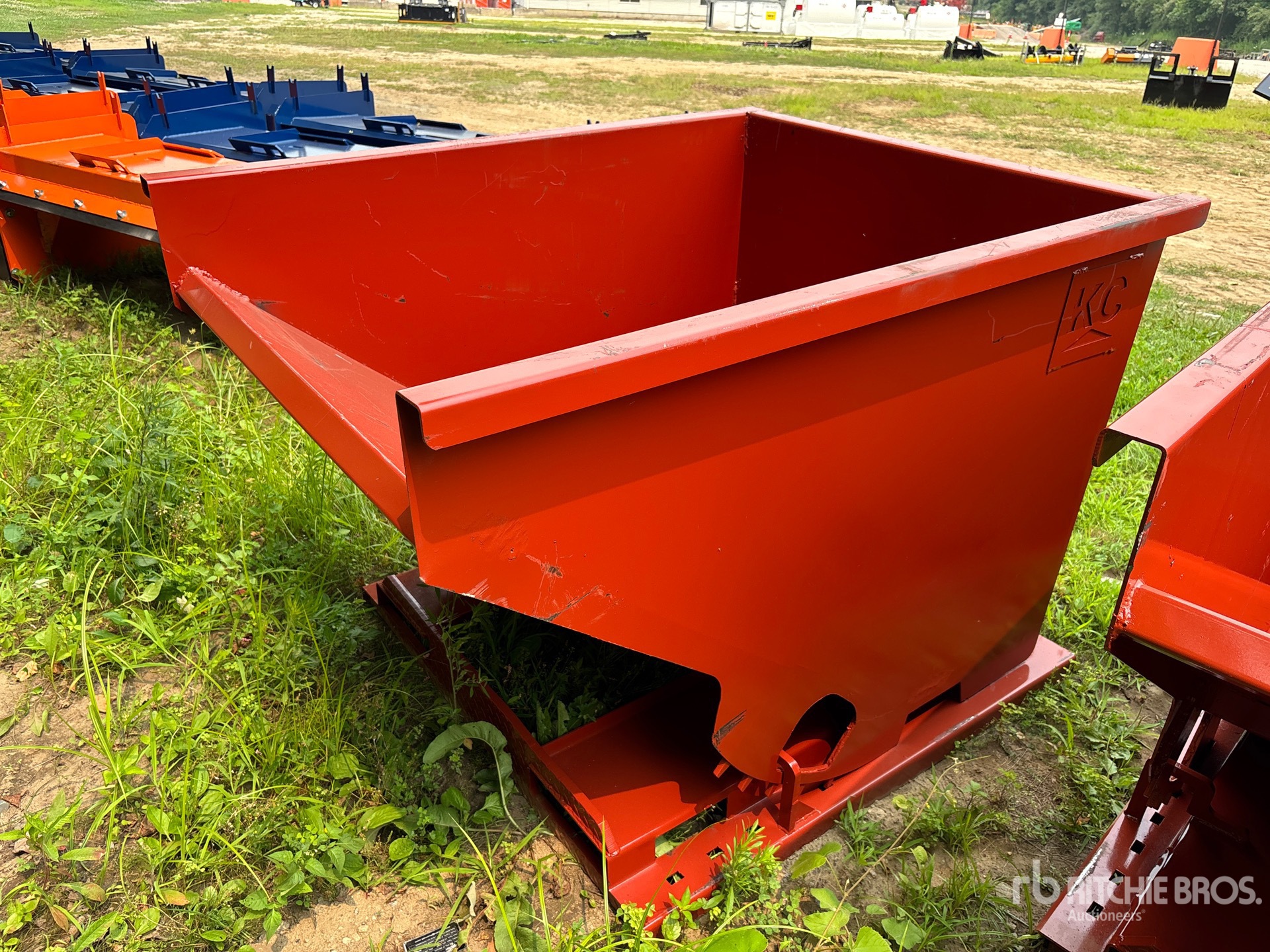 2025 Kit Containers 2YFT-SDH 5 ft 3 in 2 cyd Self-Dumping Hopper (Unused)