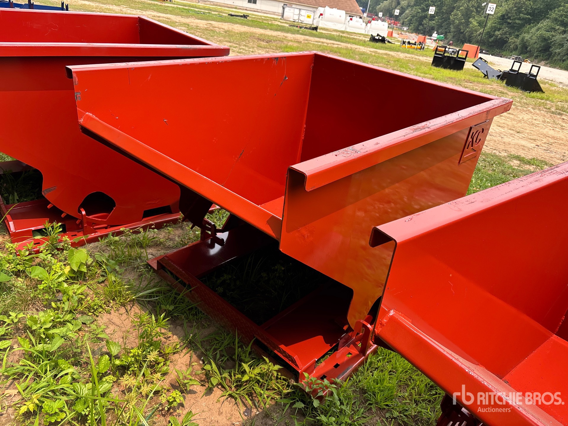 2025 Kit Containers 2YFT-SDH 5 ft 3 in 2 cyd Self-Dumping Hopper (Unused)
