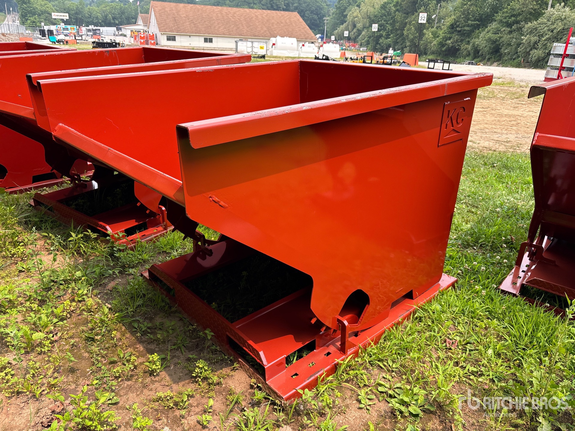 2025 Kit Containers 2YFT-SDH 5 ft 3 in 2 cyd Self-Dumping Hopper (Unused)