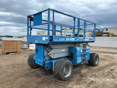 2007 Genie GS3390RT 4x4 Diesel Elevador de tijera