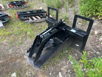 2025 Kit Containers QT-SG 40 in Skid Steer Stump Bucket (Unused)