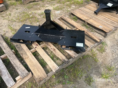2025 Kit Containers QT-TM Skid Steer Hitch Receiver (Unused)