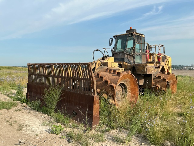 Cat 836H Landfill Compactor