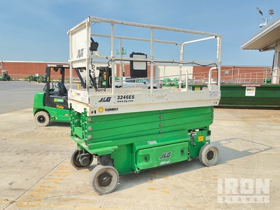 2015 JLG 3246ES Electric Scissor Lift