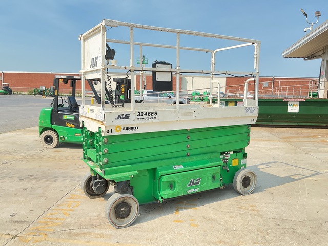 2015 JLG 3246ES Electric Scissor Lift