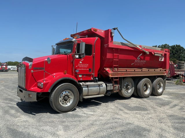 2016 Kenworth T800 8x4 Tri/A Dump Truck
