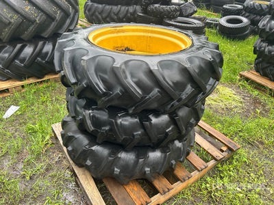 Quantity of (3) Versatile 11.2/10-24 を見 Tires
