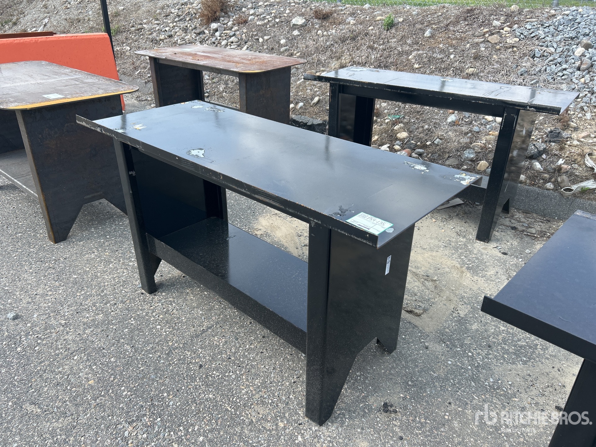 2025 Kit Containers 5 ft Workbench