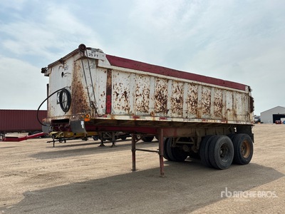 1986 Arne's 22 ft T/A End Dump Trailer