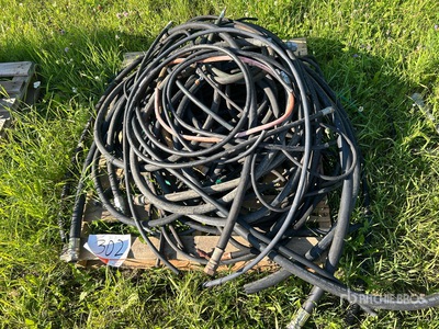 Quantity of Hydraulic Hoses その他 - 機械部品