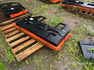 2025 Kit Containers QT-45-FF-42 42 in Skid Steer Forks (Unused)