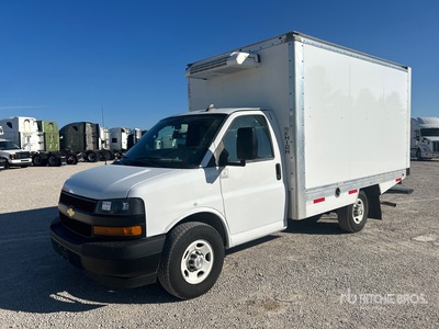2023 GMC Express G3500 4x2 Ciężarówka chłodnia