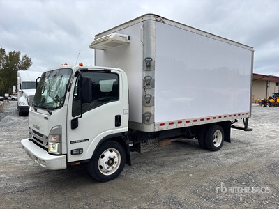 2025 Isuzu NPR 4x2 Camiones