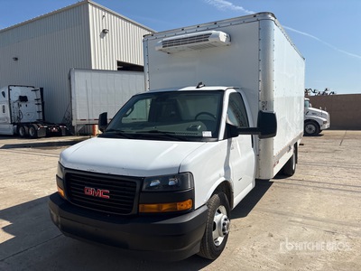 2024 GMC Savana G3500 4x2 Refrigerated Truck