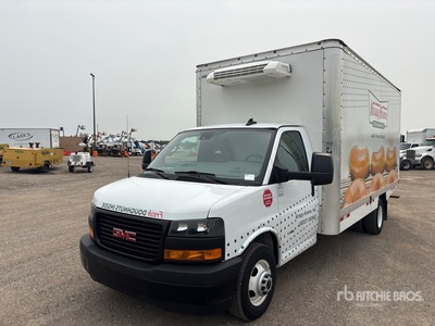 2024 GMC Savana G3500 4x2 Camiones