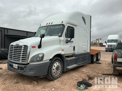 2017 Freightliner Cascadia 113 6x4 T/A Day Cab Truck Tractor (Inoperable)