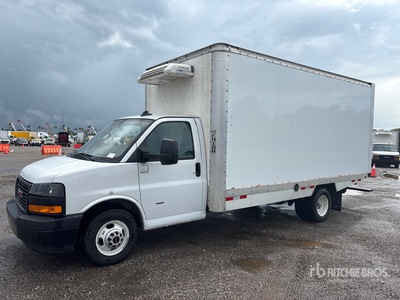 2023 GMC Savana G3500 4x2 Refrigerated Truck