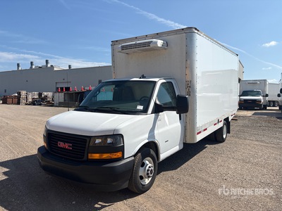 2023 GMC Savana G3500 Camiones