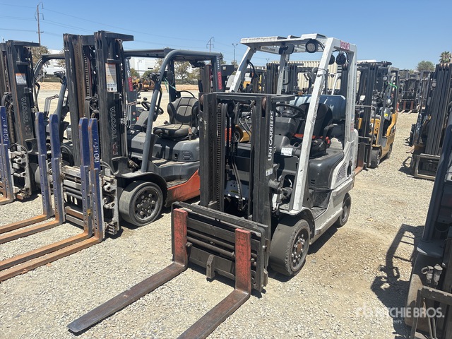 UniCarriers MCP1F2A20LV 4000 lb Pneumatic Tire Forklift