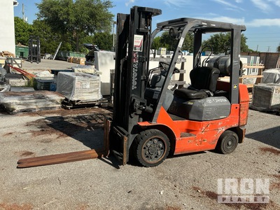 2005 (unverified) Toyota 7FGCU25 4500 lb Cushion Tire Forklift
