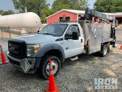 2011 Ford F-550 XL 4x4 Flatbed Truck (Inoperable)
