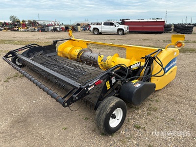 New Holland 13 ft رأس الحصادة المجمعة بوقاية