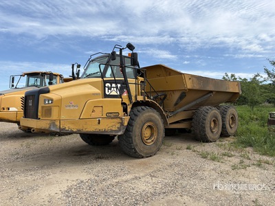 2015 Cat 745C Articulated Dump Truck