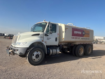 2022 International HV607 4000 gal 6x4 Water Truck