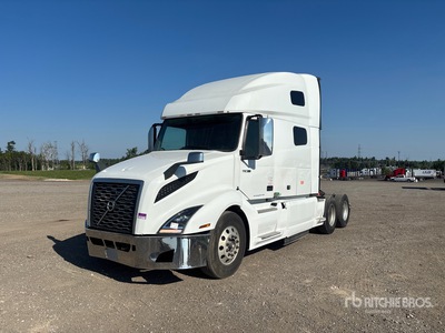 2020 Volvo VNL 6x4 T/A Sleeper Truck Tractor