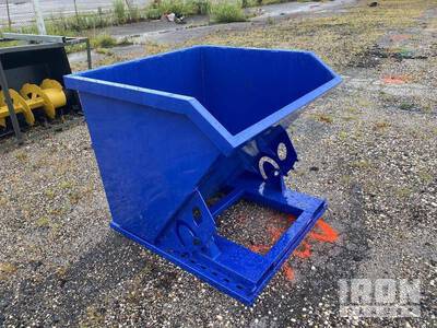 Greatbear Self Dumping Hopper 1CY Blue Self-Dumping Hopper (Unused)