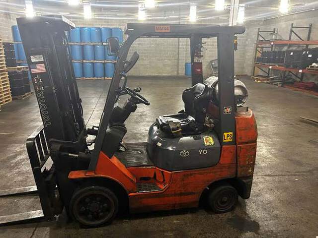 Toyota 7FGCU25 Forklift