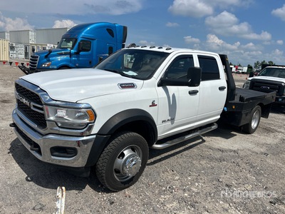 2020 Ram 4500 4x4 Crew Cab Flatbed Truck