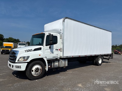 2016 Hino 268 4x2 Van Truck