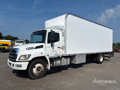 2016 Hino 268 4x2 Van Truck