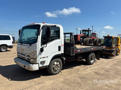 2007 Chevrolet W3500 4x2 Flatbed Truck