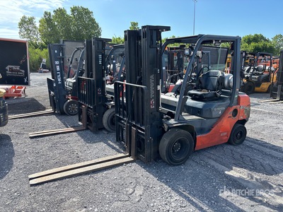 2018 Toyota 8FGU25 4500 lb Pneumatic Tire Forklift