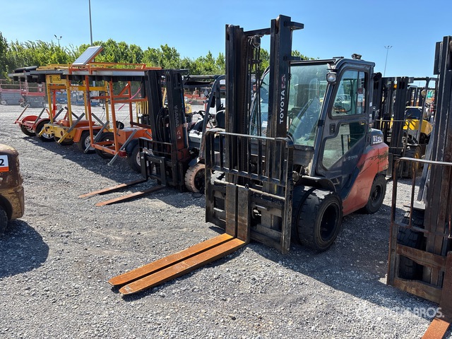 2019 Toyota 8FG35U 7300 lb Forklift