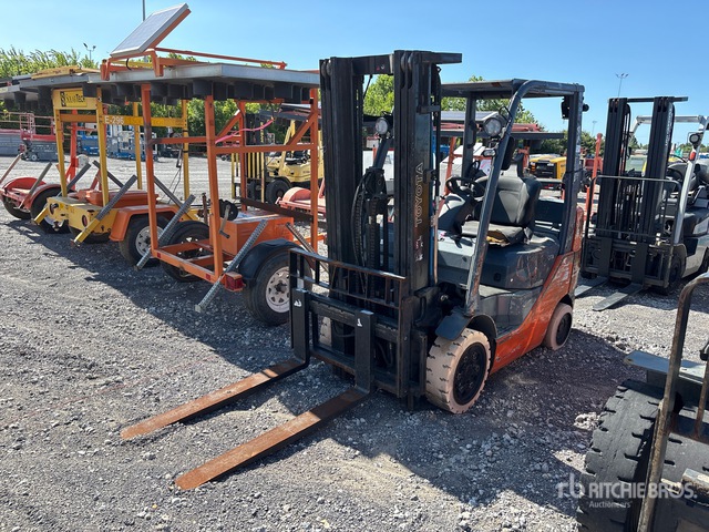 2010 Toyota 8FGCU25 4500 lb Cushion Tire Forklift