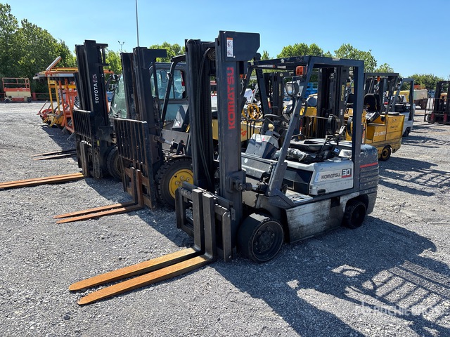 Komatsu FG0SG-11 5580 lb Cushion Tire Forklift