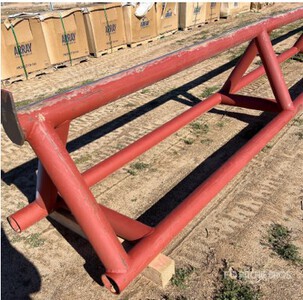 Quantity of 32 Global Kitting Tables / Pipe Racks