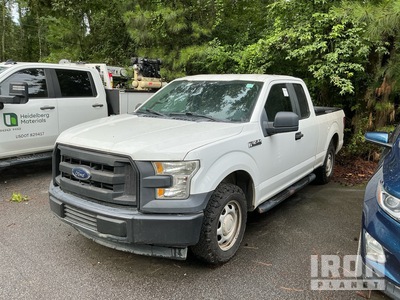 2017 Ford F-150 XL 4x2 Extended Cab Pick-up (Inoperable)