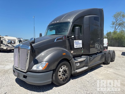 2021 Kenworth T680 6x4 Tracteur Routier Couchette