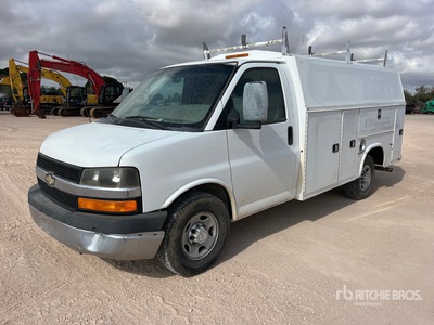 2014 Chevrolet Express 3500 4x2 Utility Truck