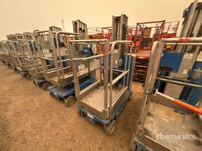 2013 Genie GR-20 Vertical Mast Lift