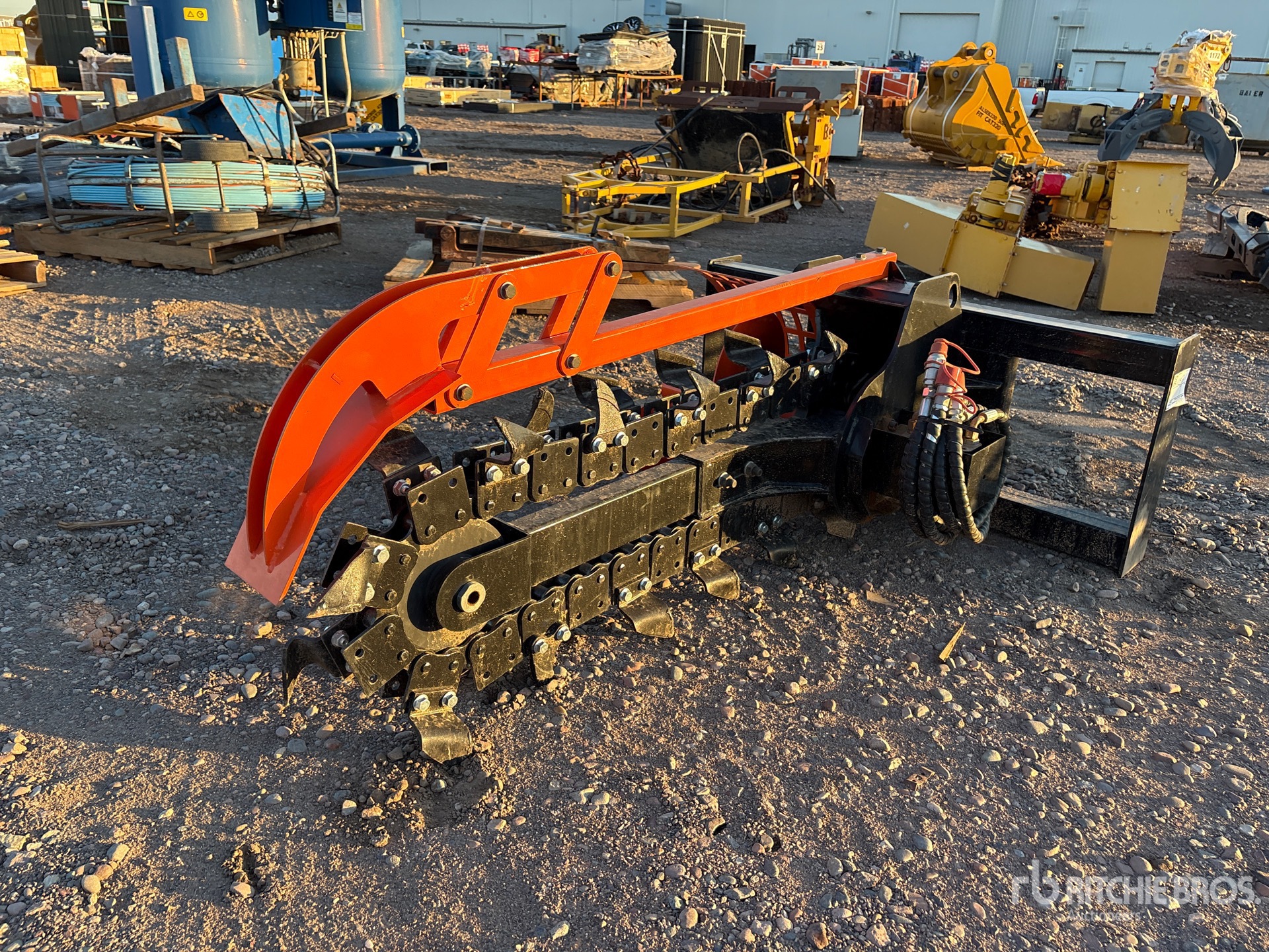 2025 GIYI GY-D39 48 in Skid Steer Trencher