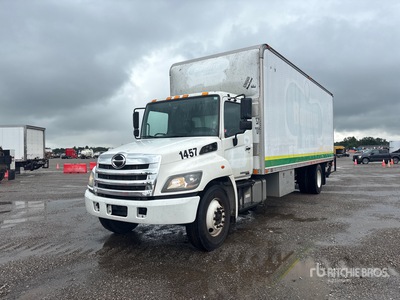 2015 Hino 268 4x2 Van Truck