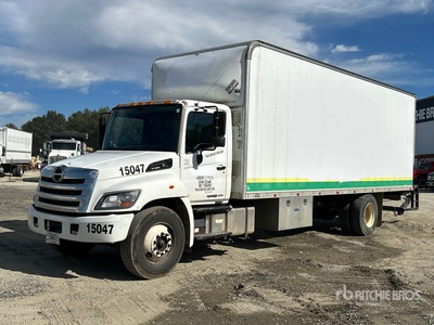 2016 Hino 268 4x2 Van Truck