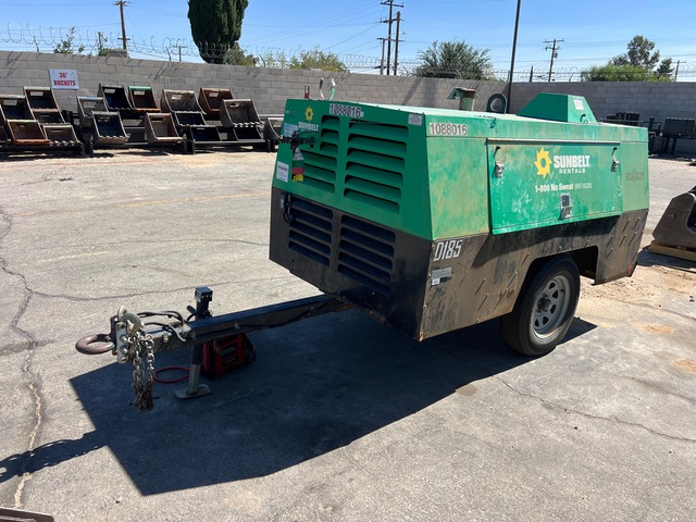 2018 Sullivan D185PDZSB 185 cfm Mobile Air Compressor