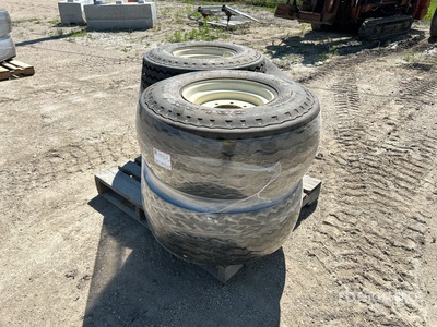 Quantity of (4) 32 x 15.5-16.5SL Tires